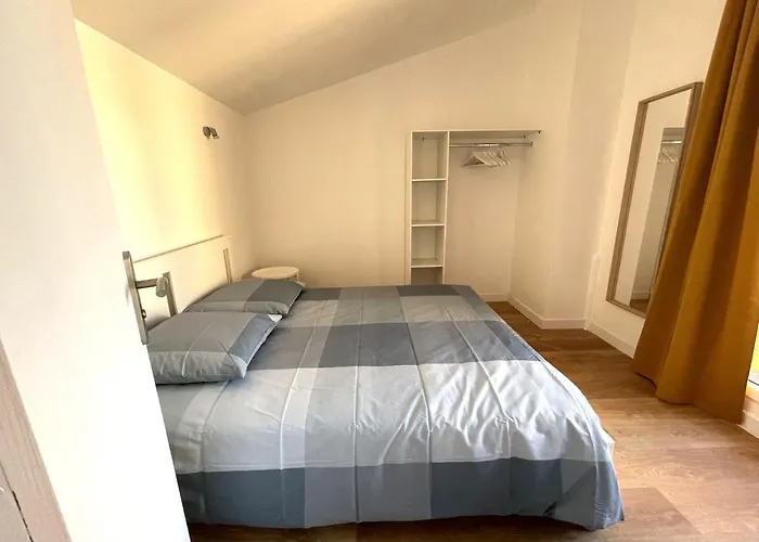 Holiday home L'artmonie - Climatise - Jardin - Centre-ville -